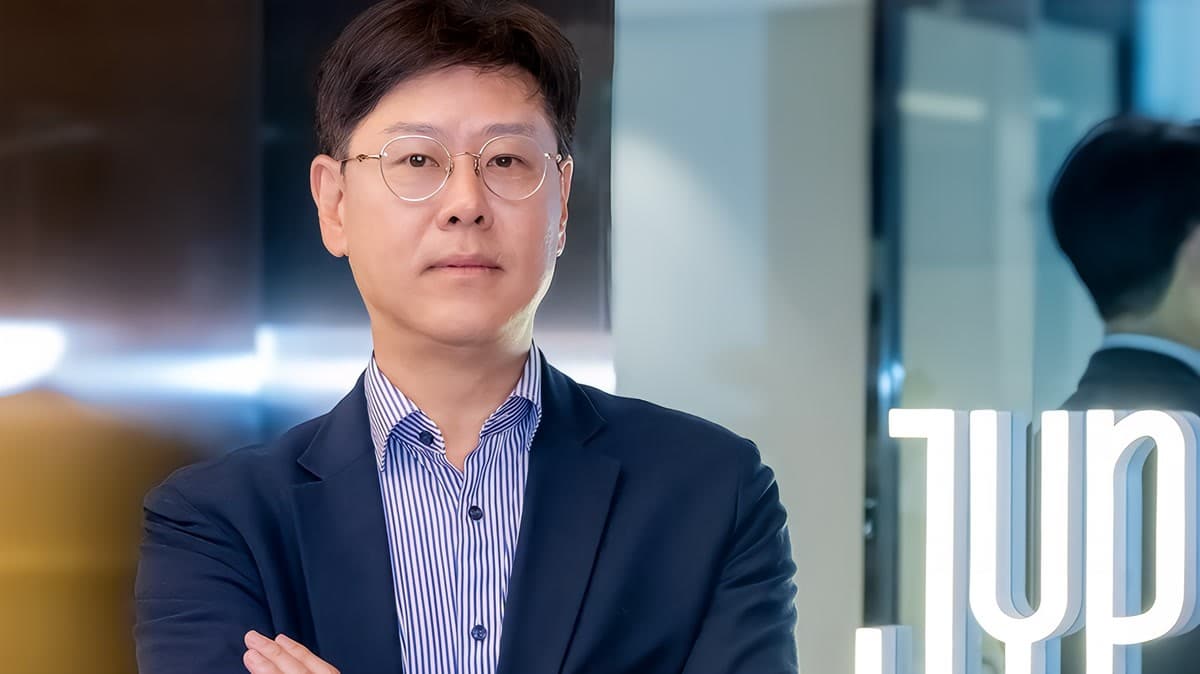 JYP パク・ジニョン、ボディフレンドの新広告モデルに就任 — これ以上ない適材適所