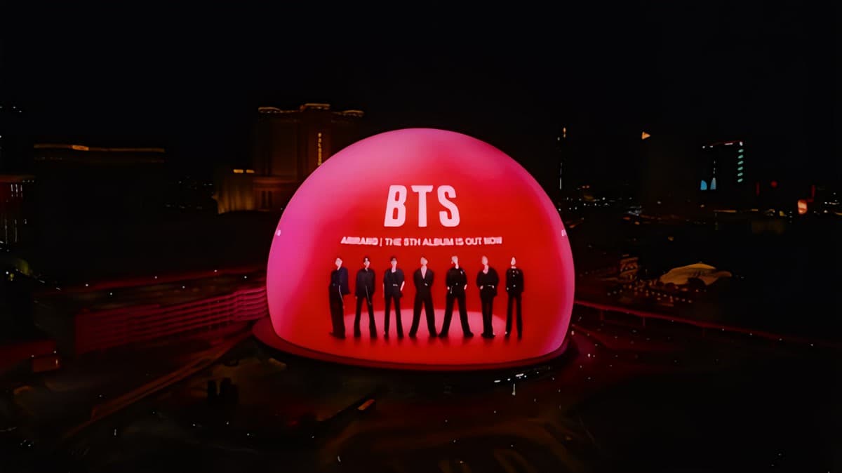 BTS、ラスベガスを赤く染めたARIRANGプロジェクト
