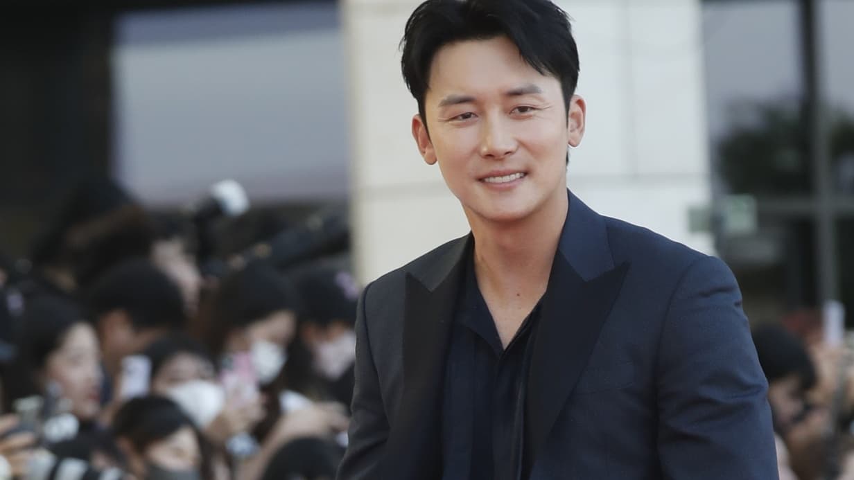 キム・ジュンハン、tvN豪華キャスト新ドラマ「韓国でビルオーナーになる方法」で野心的な悪役に変身